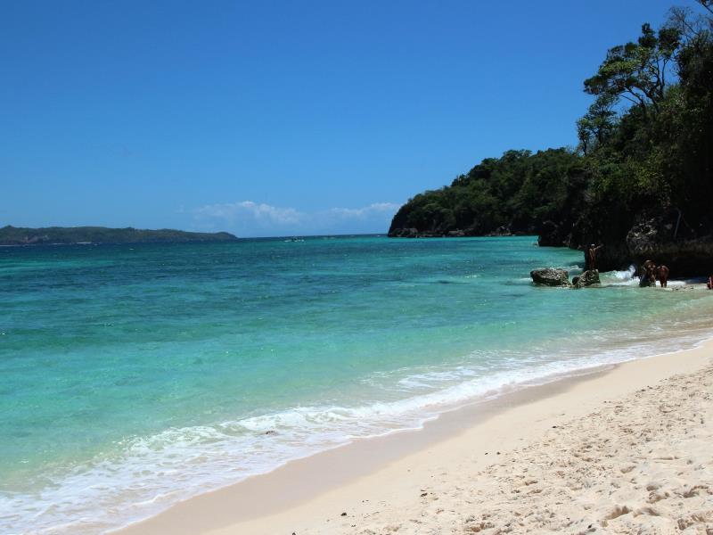 Nơi tham quan gần đây