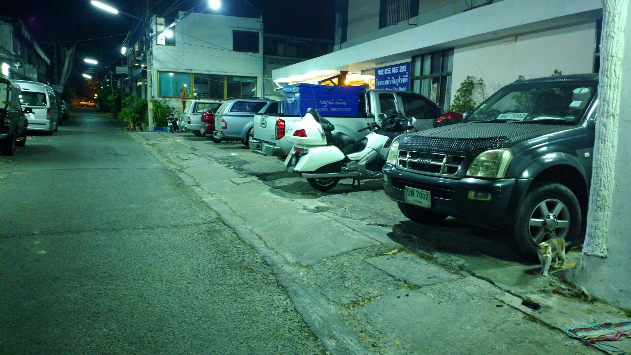 Ngoại cảnh khách sạn