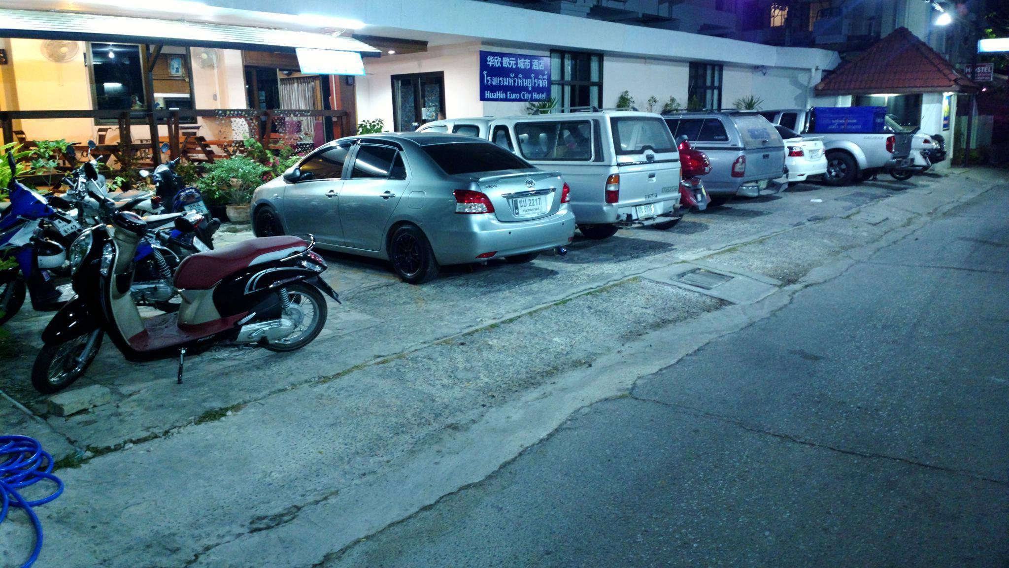 Ngoại cảnh khách sạn