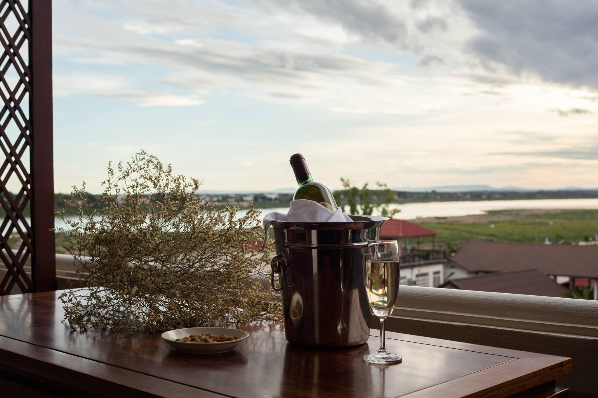 Ban công/sân hiên