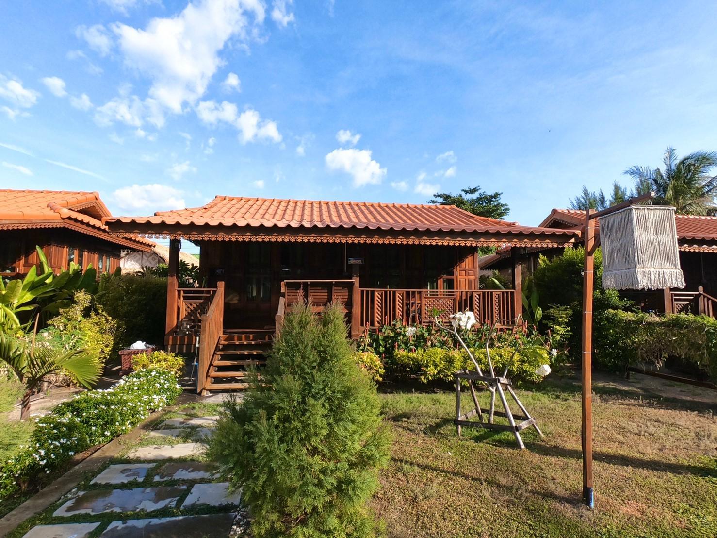 Ngoại cảnh khách sạn