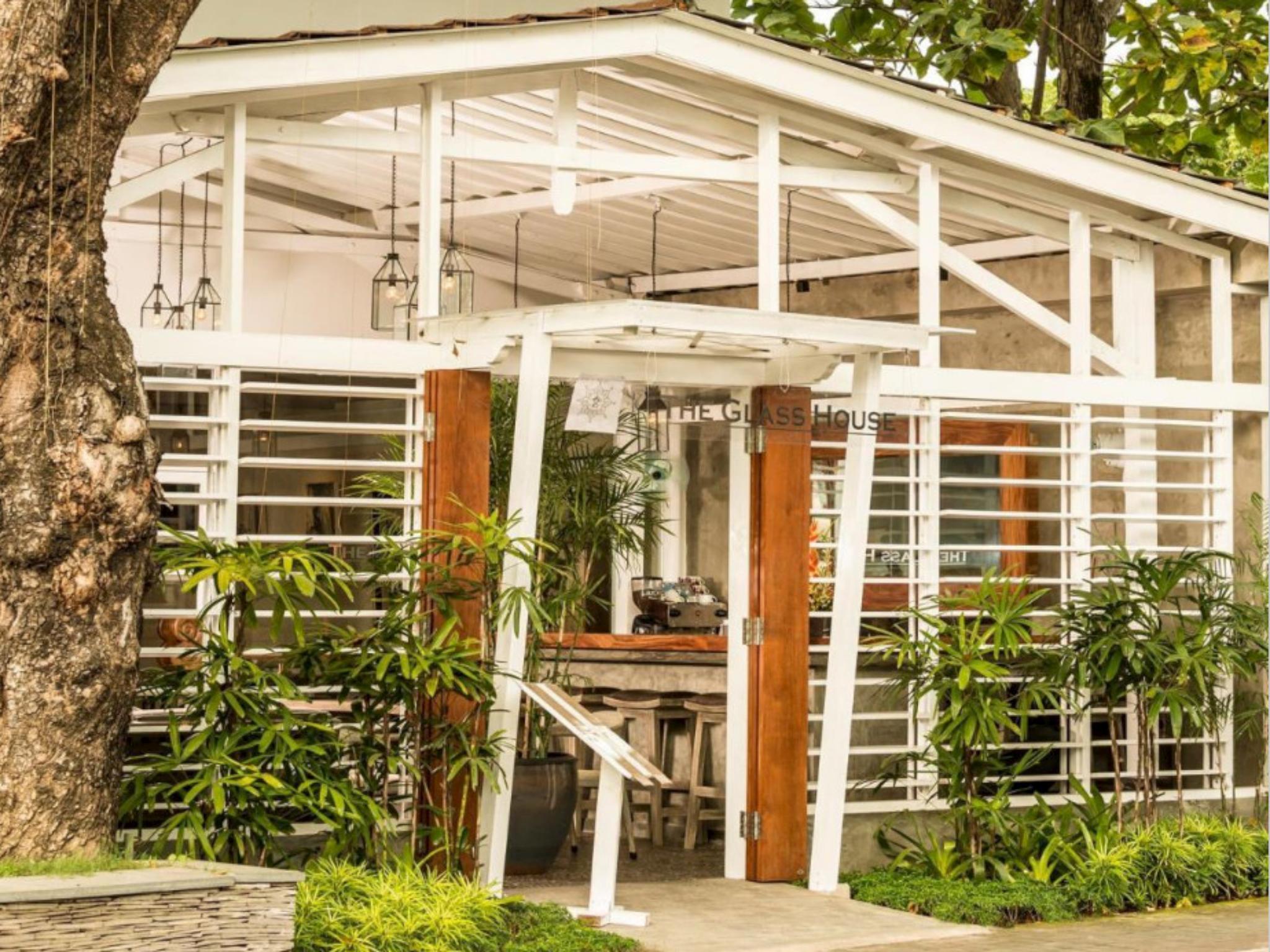 Ngoại cảnh khách sạn