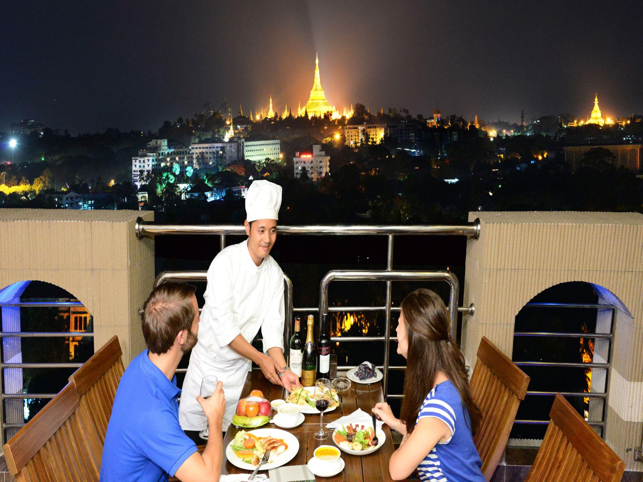 Ban công/sân hiên