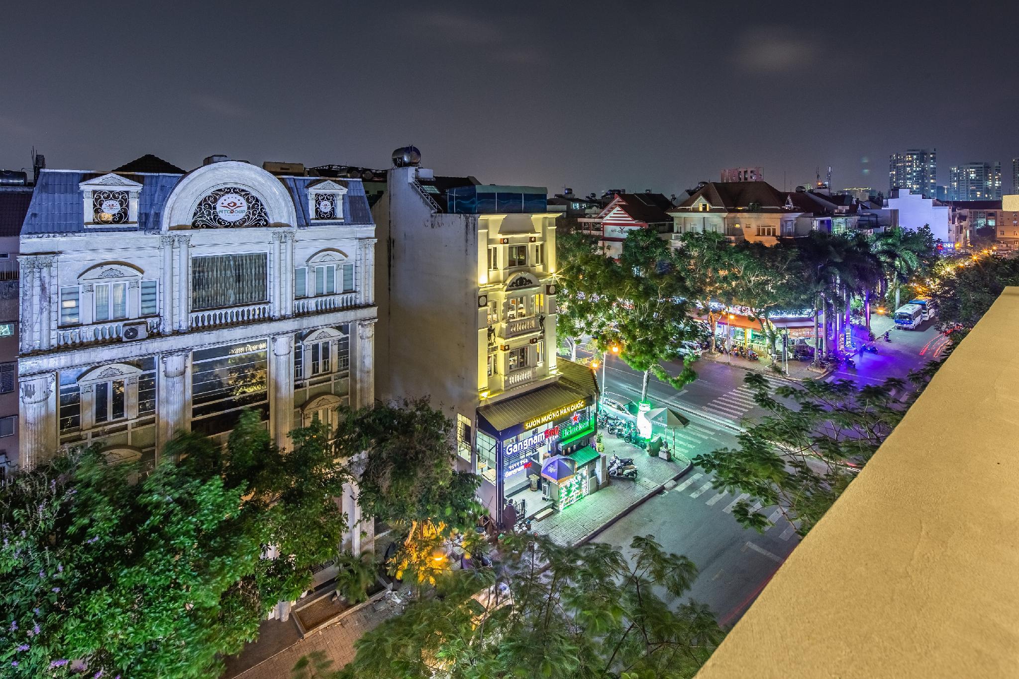 Ngoại cảnh khách sạn