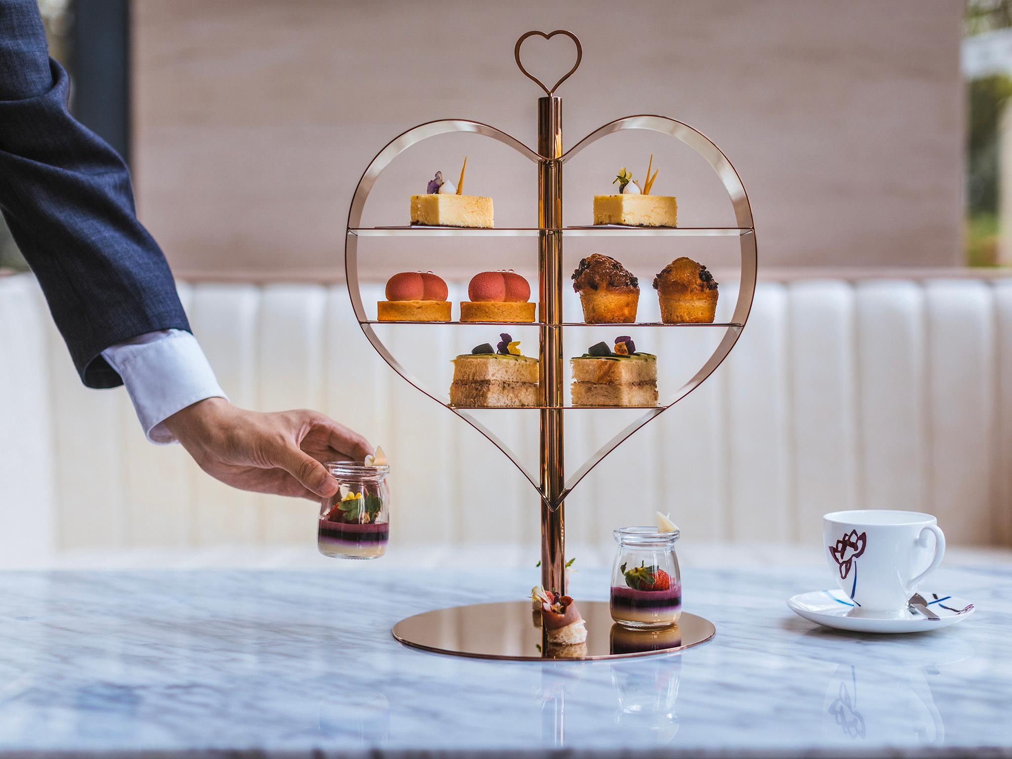 Đồ ăn và thức uống