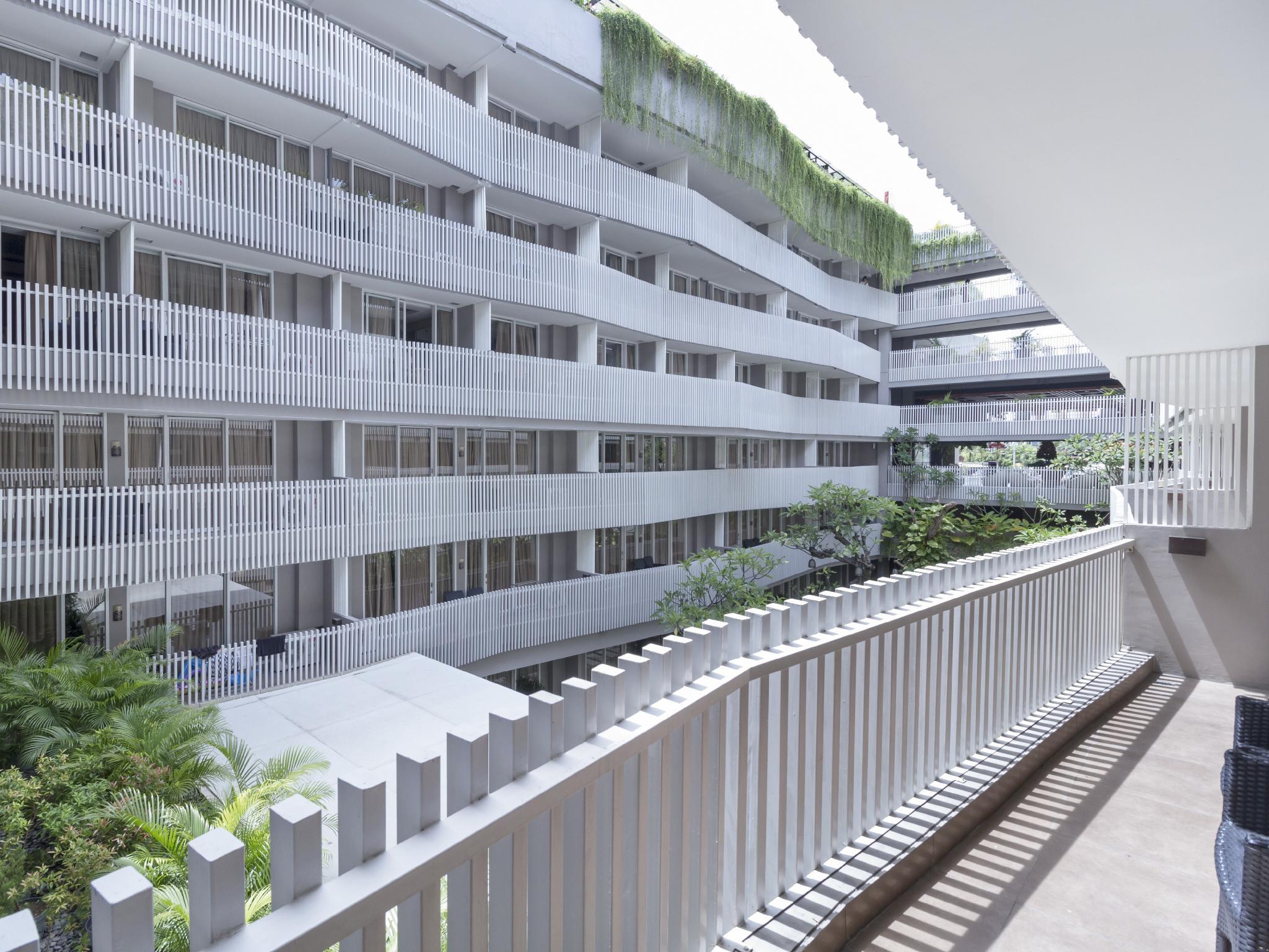 Ngoại cảnh khách sạn