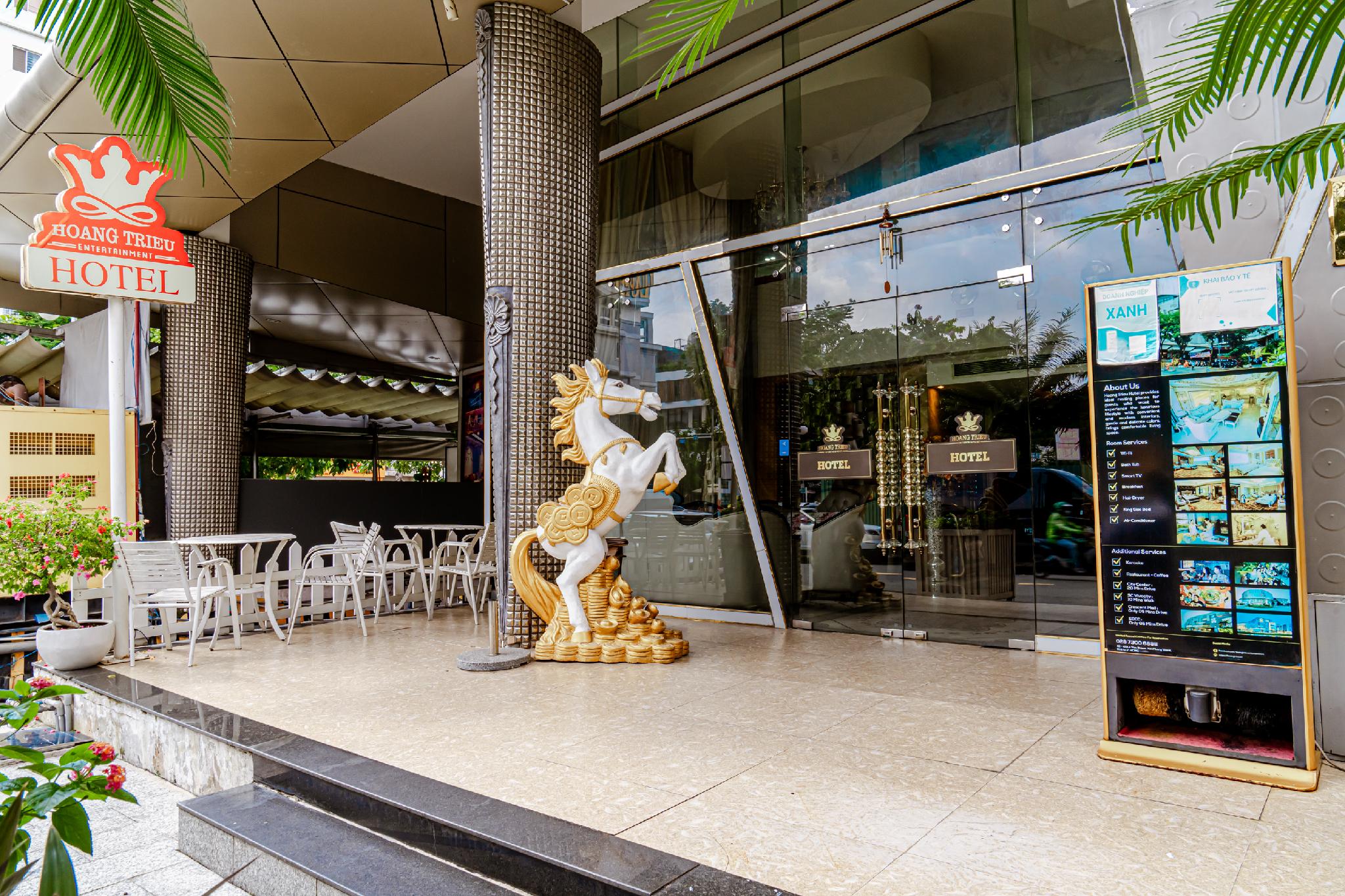 Ngoại cảnh khách sạn