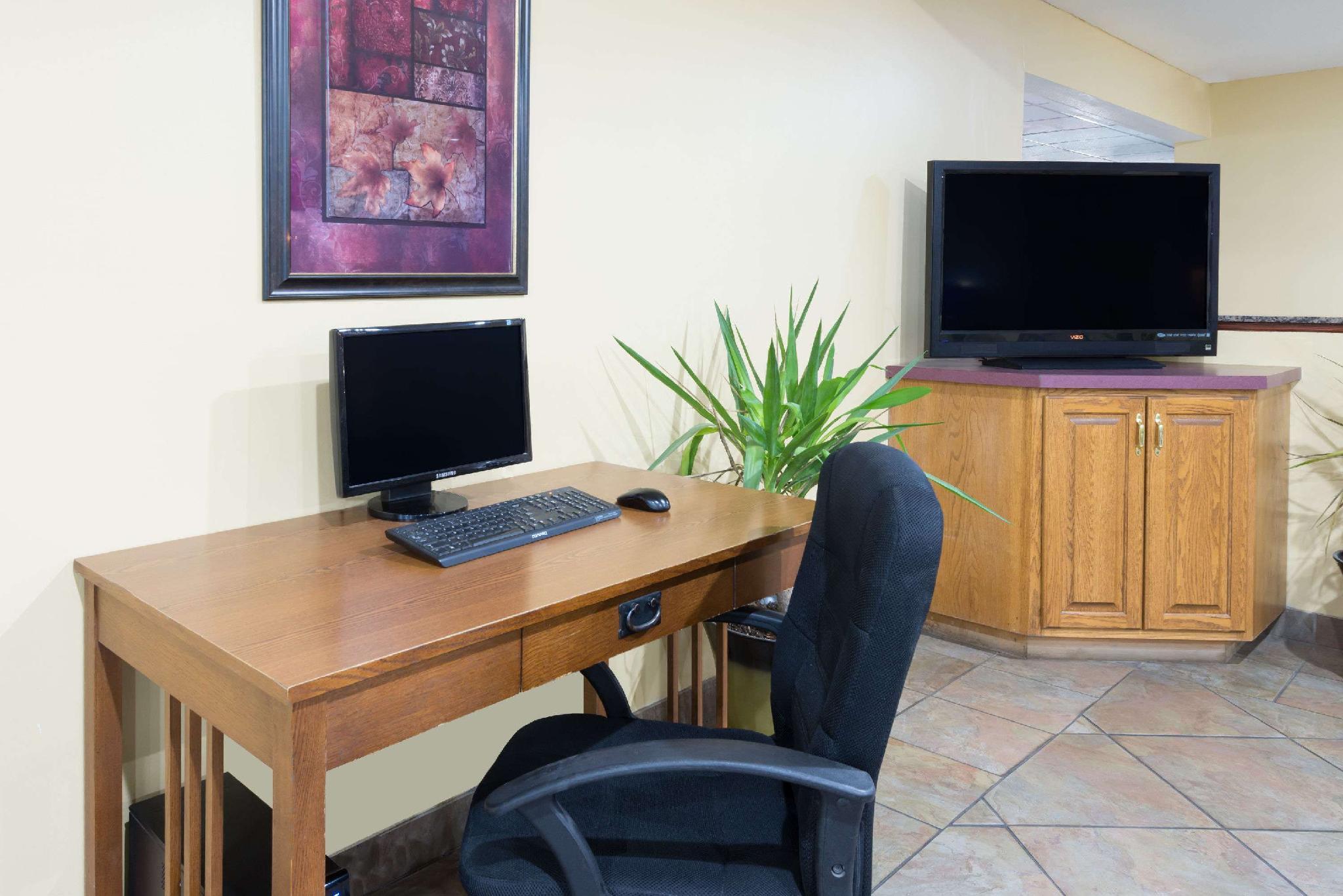 Trung tâm hội nghị