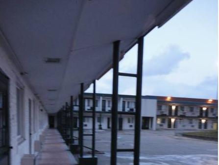 Ngoại cảnh khách sạn