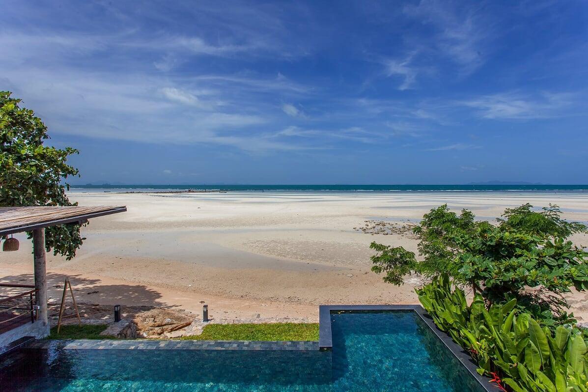 Ngoại cảnh khách sạn