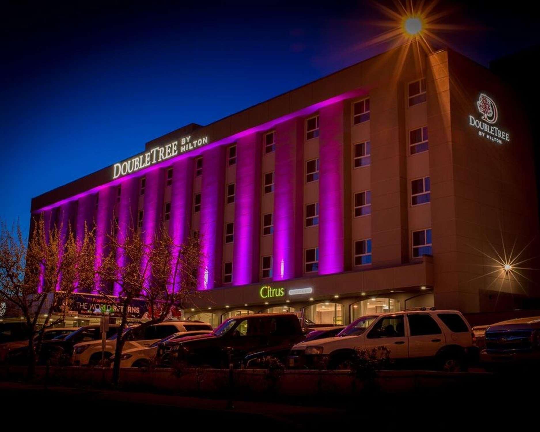 Ngoại cảnh khách sạn