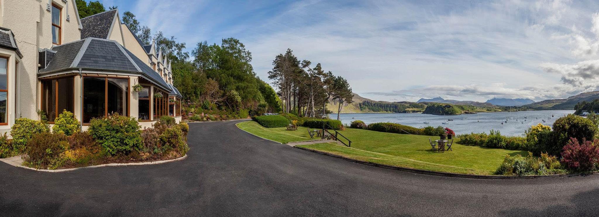 Ngoại cảnh khách sạn