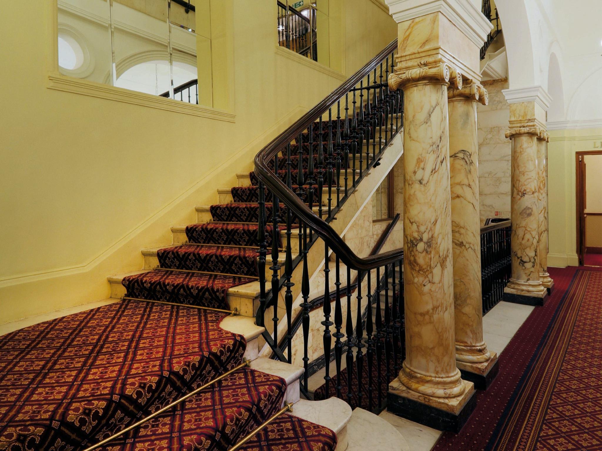 Nội thất khách sạn