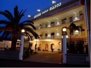 Ngoại cảnh khách sạn