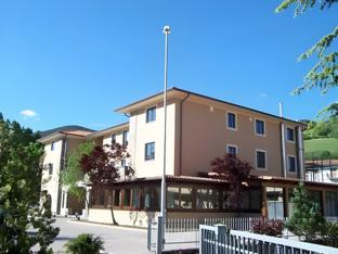 Ngoại cảnh khách sạn