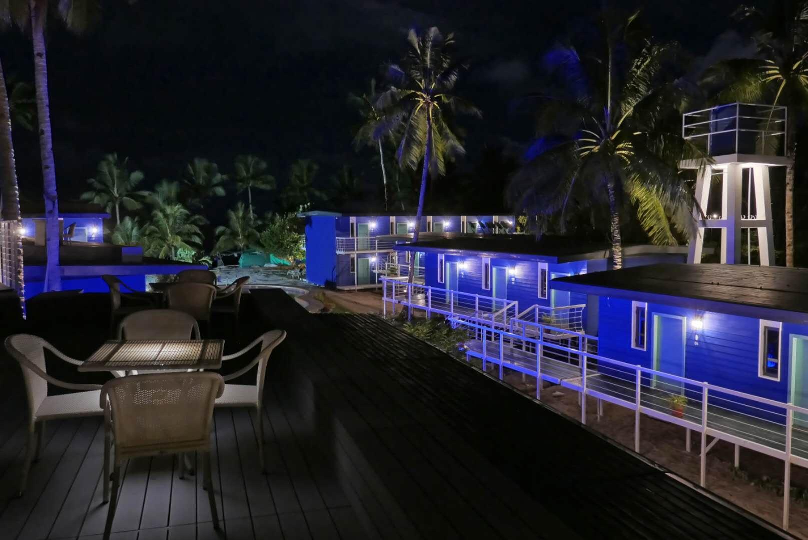 Ngoại cảnh khách sạn