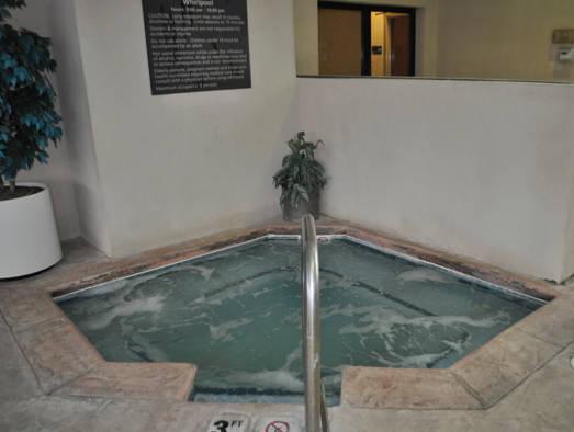 Bồn tắm nước nóng