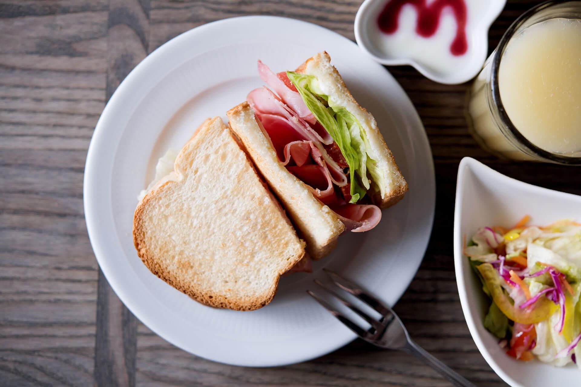 Đồ ăn và thức uống