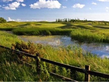 Khu vực xung quanh