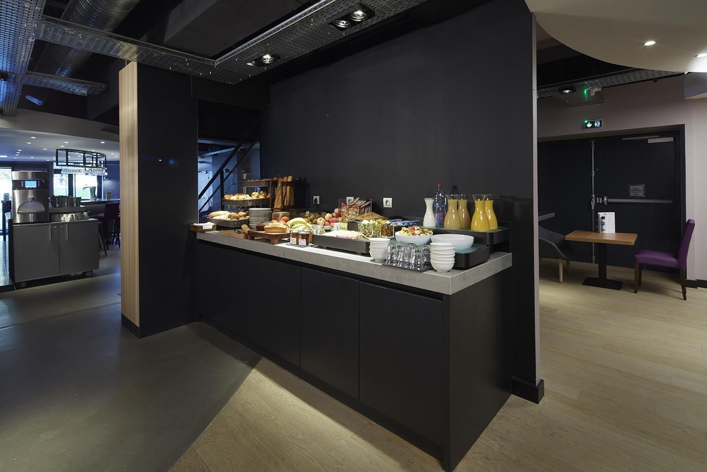 Đồ ăn và thức uống