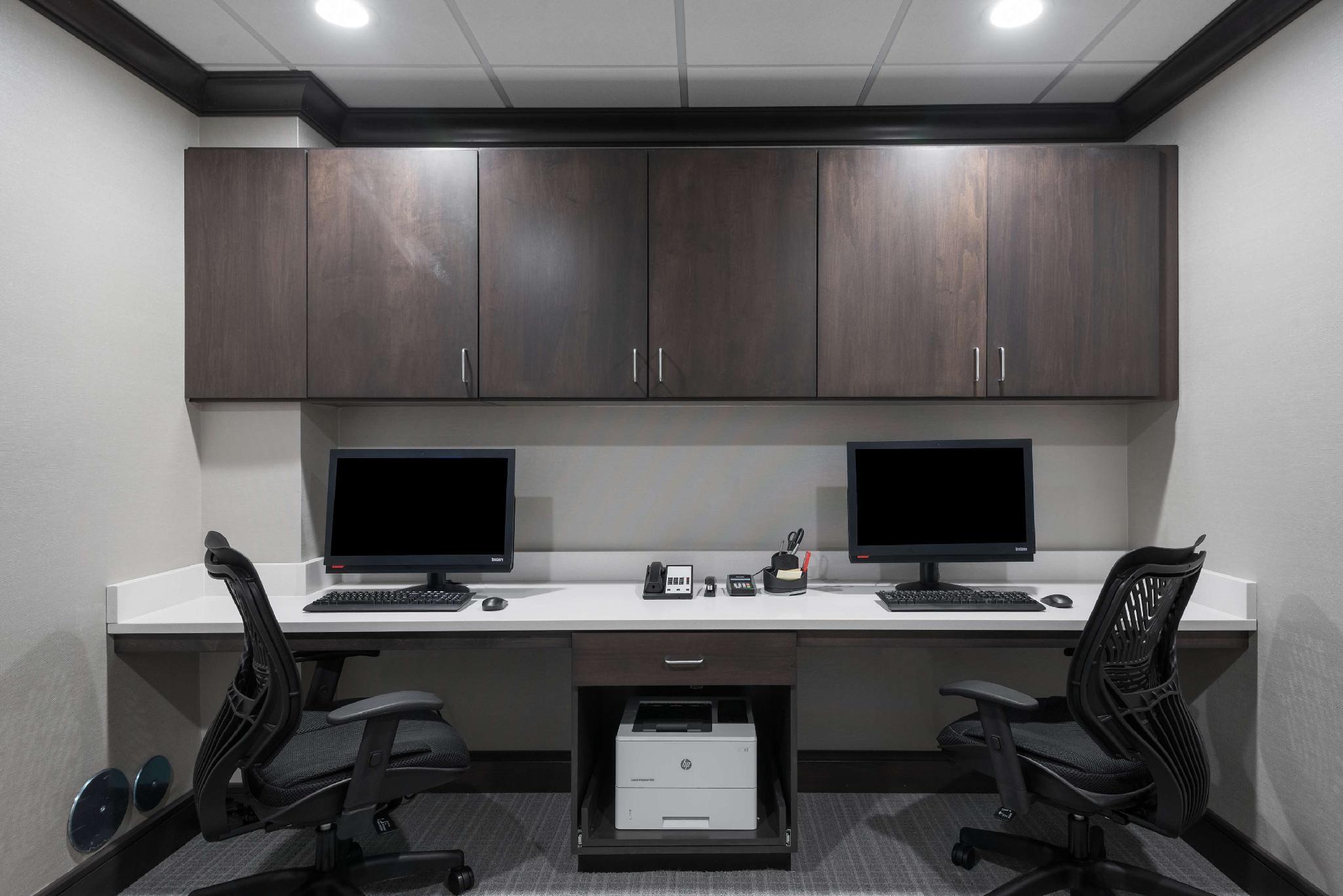 Trung tâm hội nghị