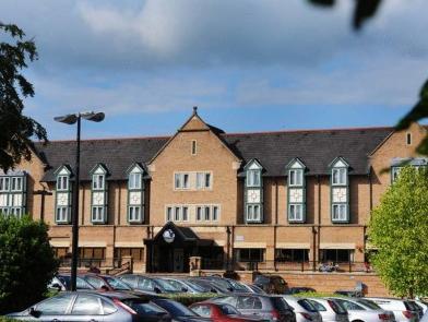 Ngoại cảnh khách sạn