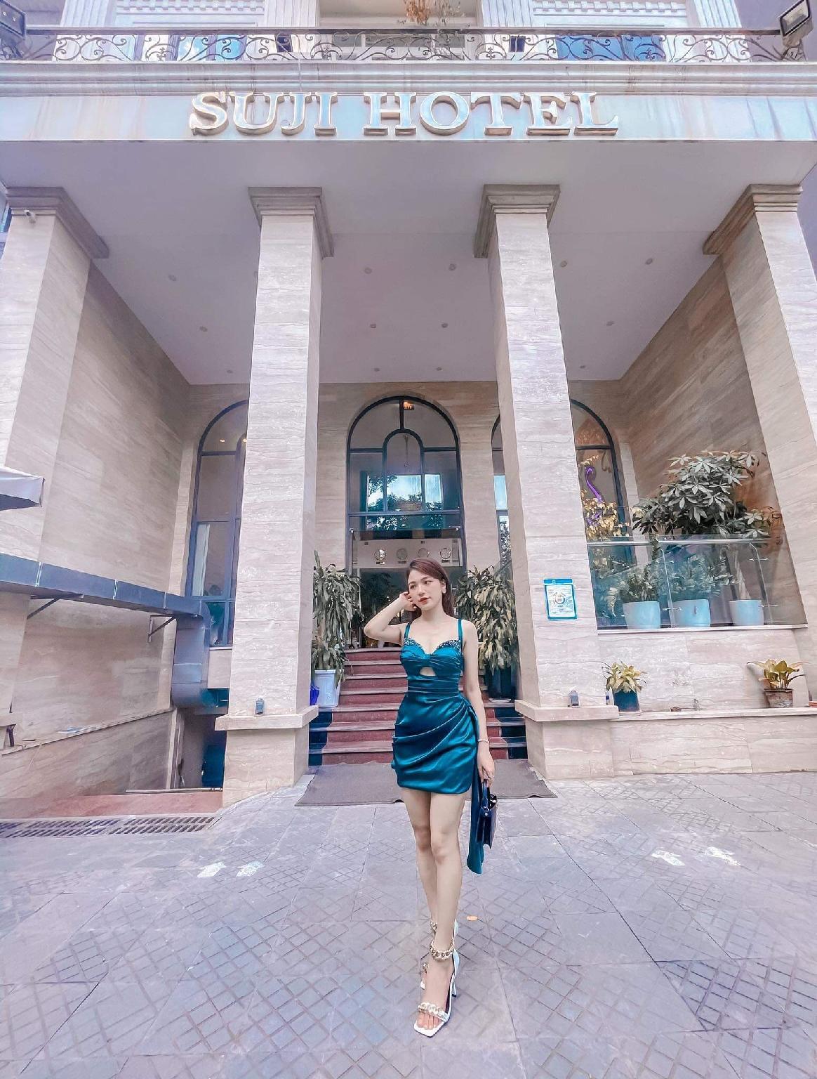 Ngoại cảnh khách sạn