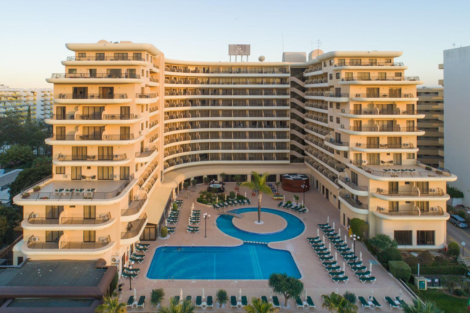 Ngoại cảnh khách sạn