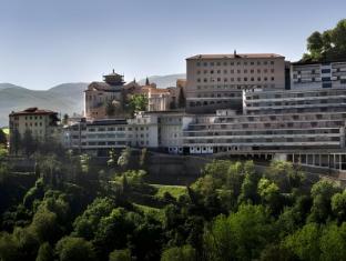 Ngoại cảnh khách sạn