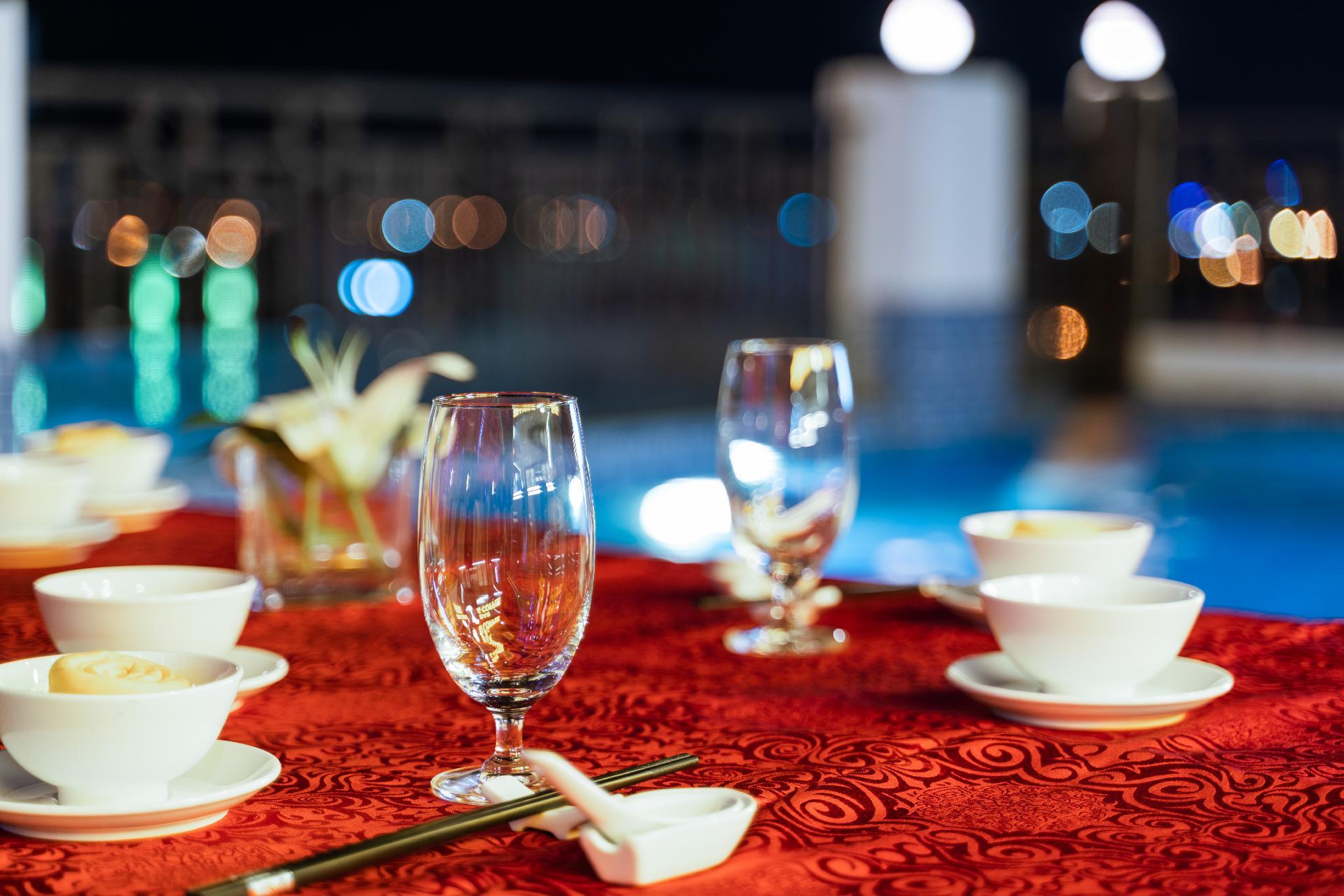 Đồ ăn và thức uống