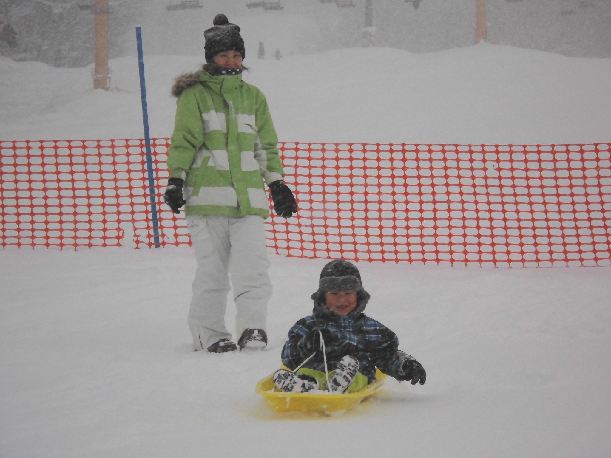 Nơi tham quan gần đây