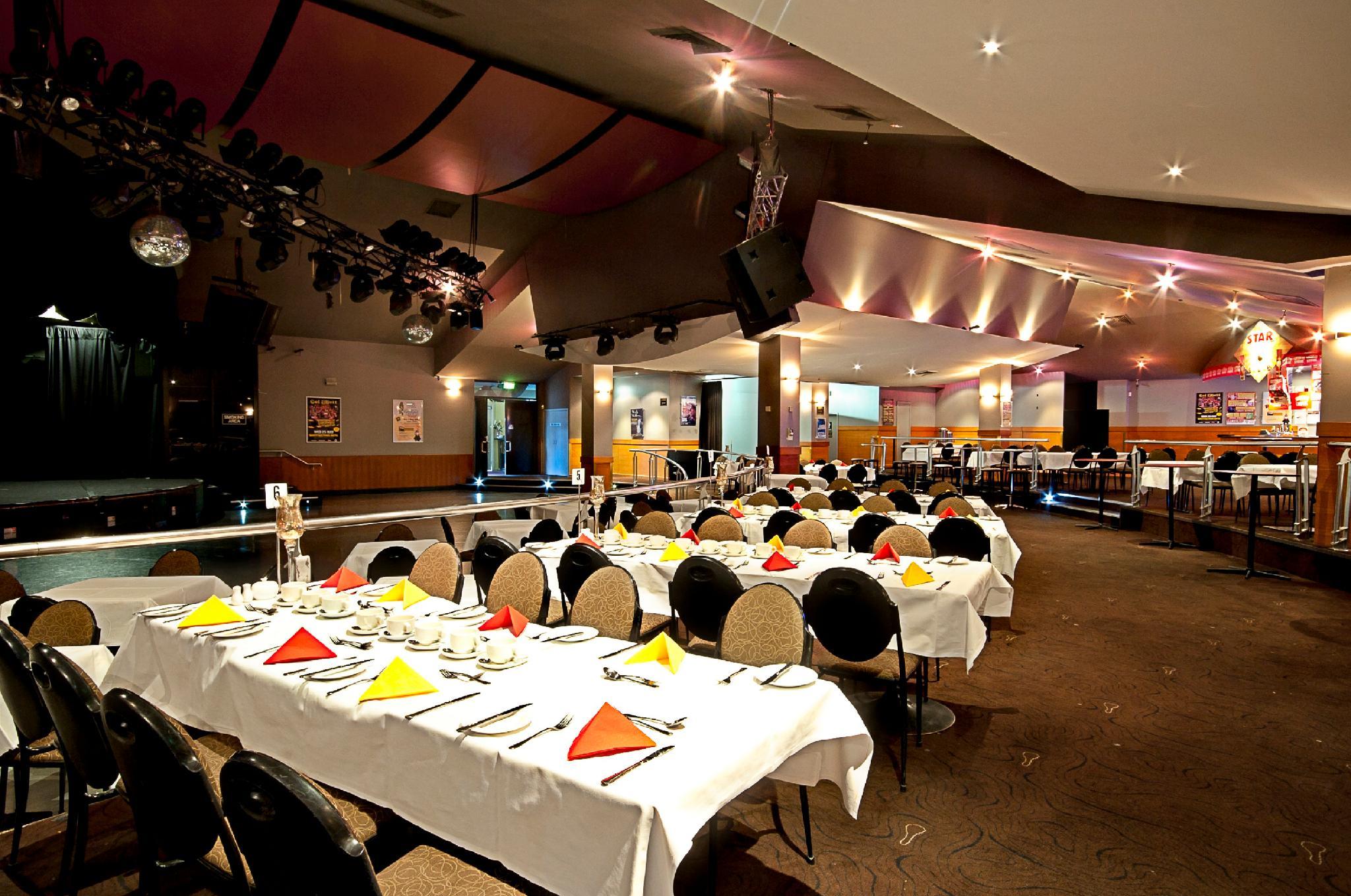 Câu lạc bộ đêm