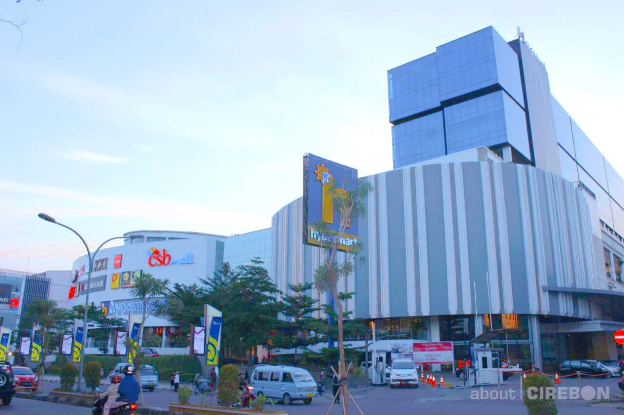 Nơi tham quan gần đây