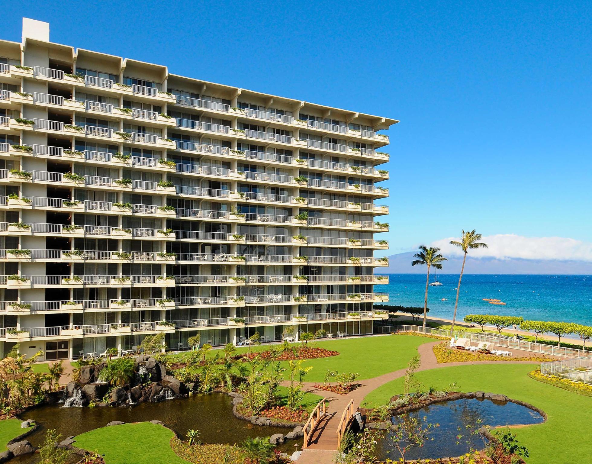 Ngoại cảnh khách sạn