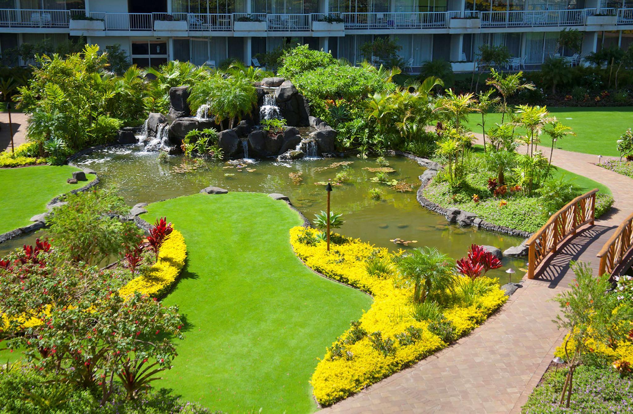 Ngoại cảnh khách sạn