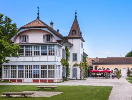 Ngoại cảnh khách sạn