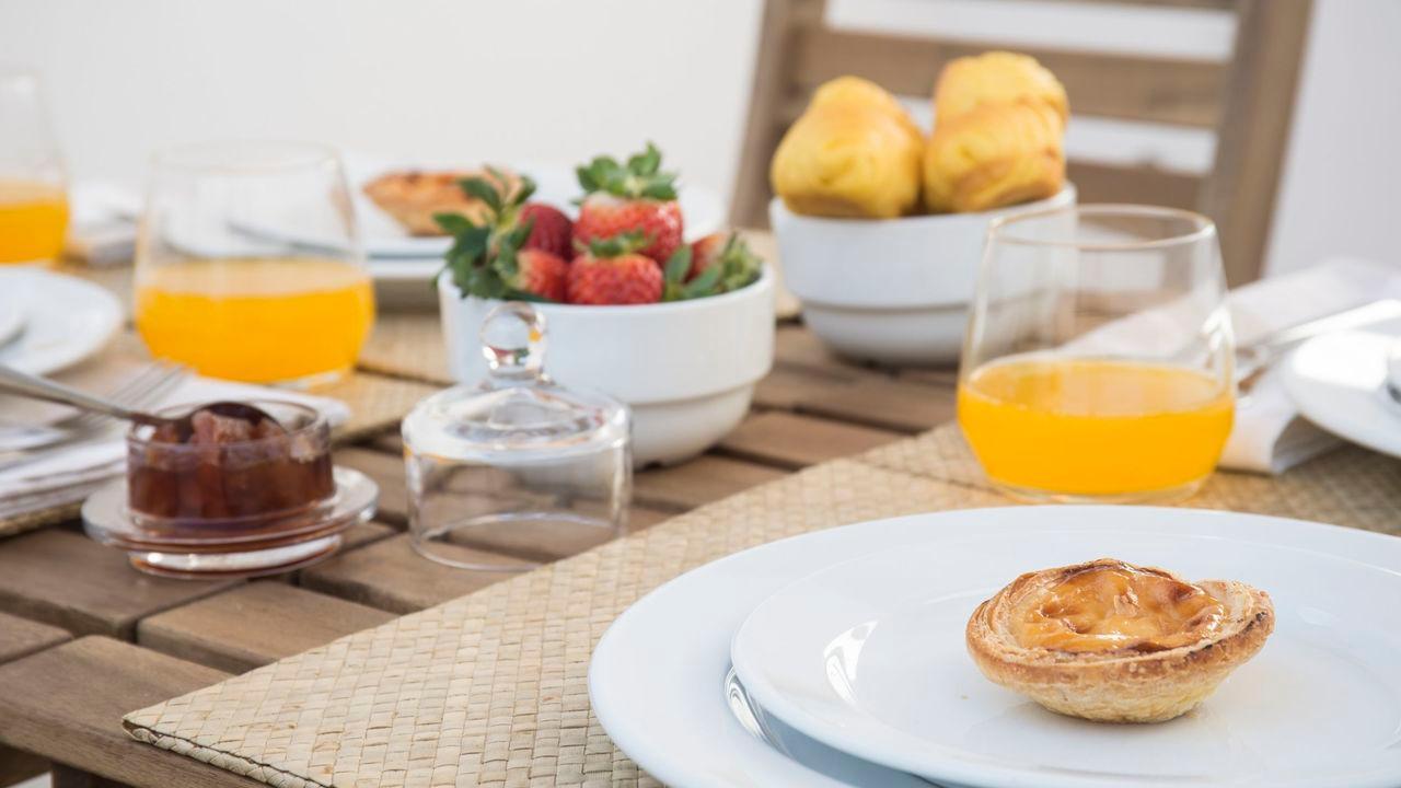 Đồ ăn và thức uống