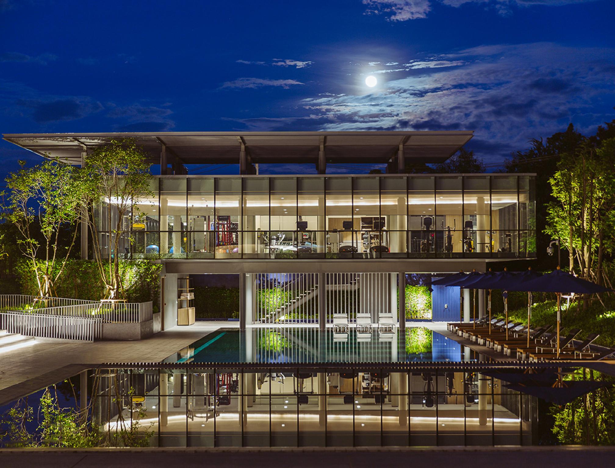 Ngoại cảnh khách sạn