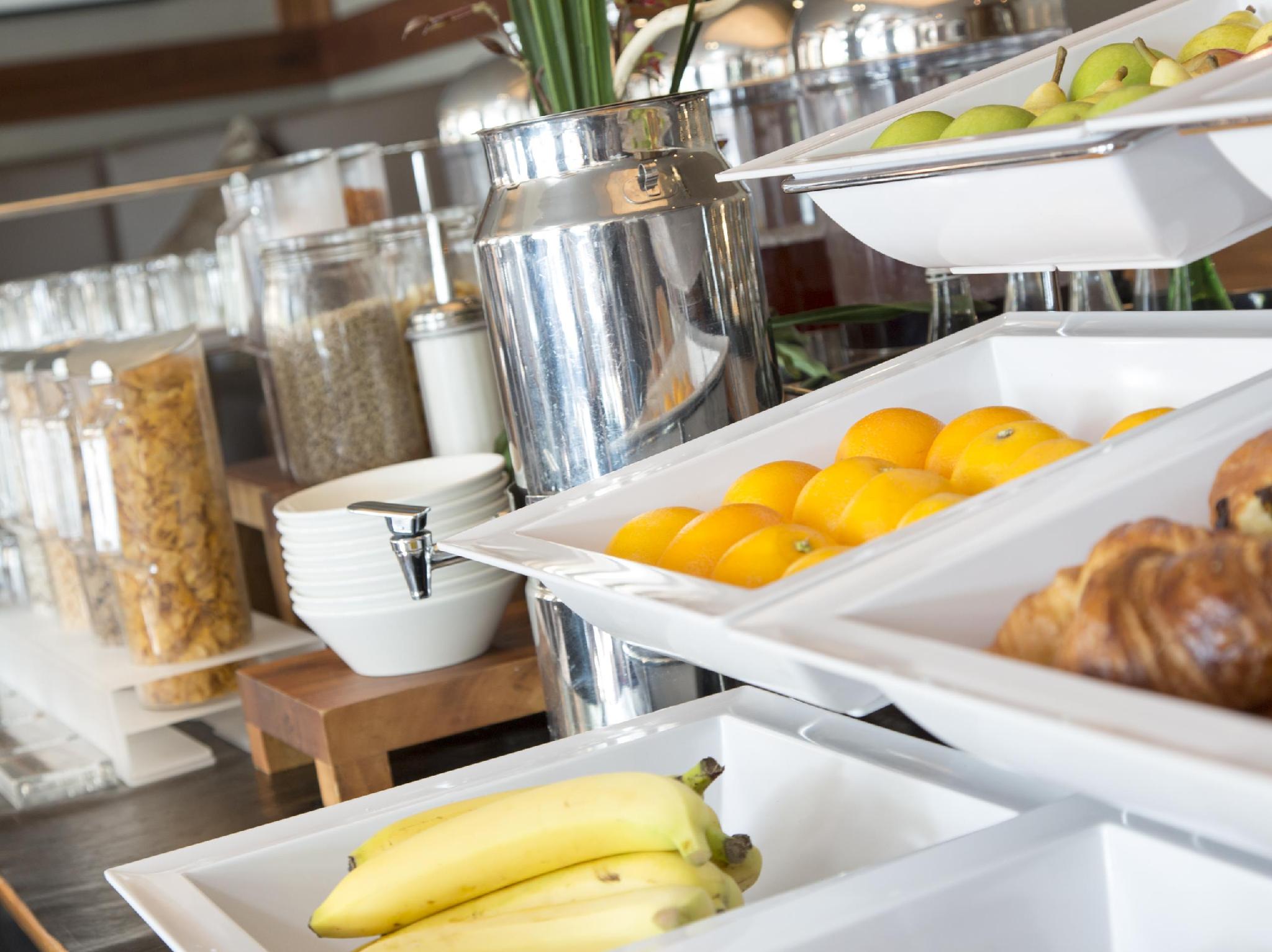 Đồ ăn và thức uống