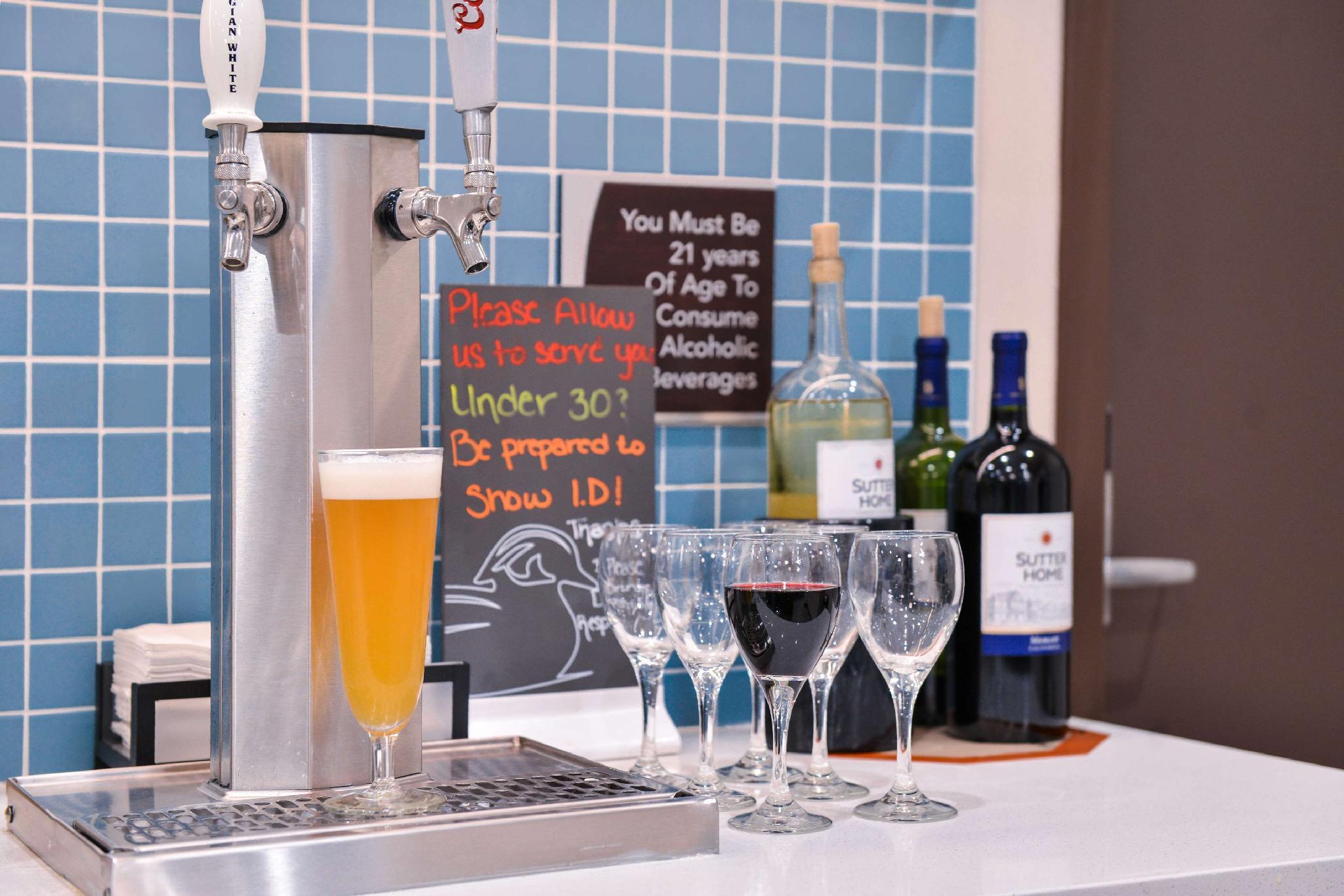 Đồ ăn và thức uống