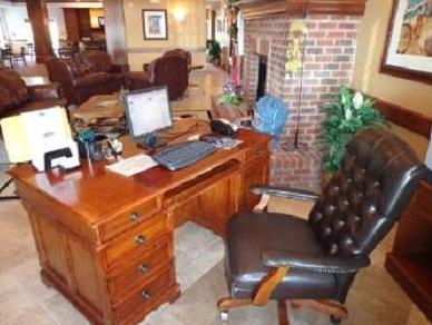 Trung tâm hội nghị