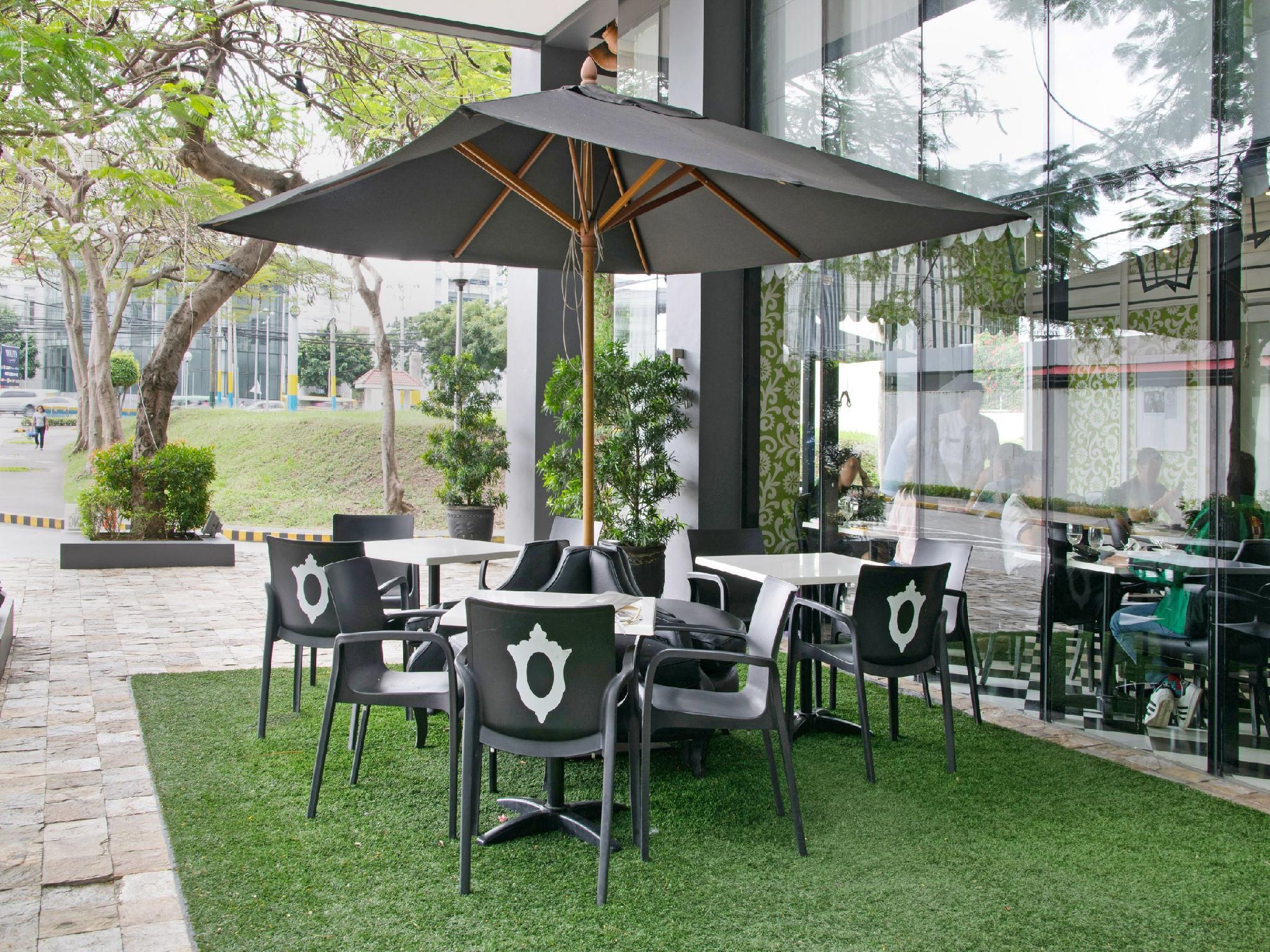 Ngoại cảnh khách sạn