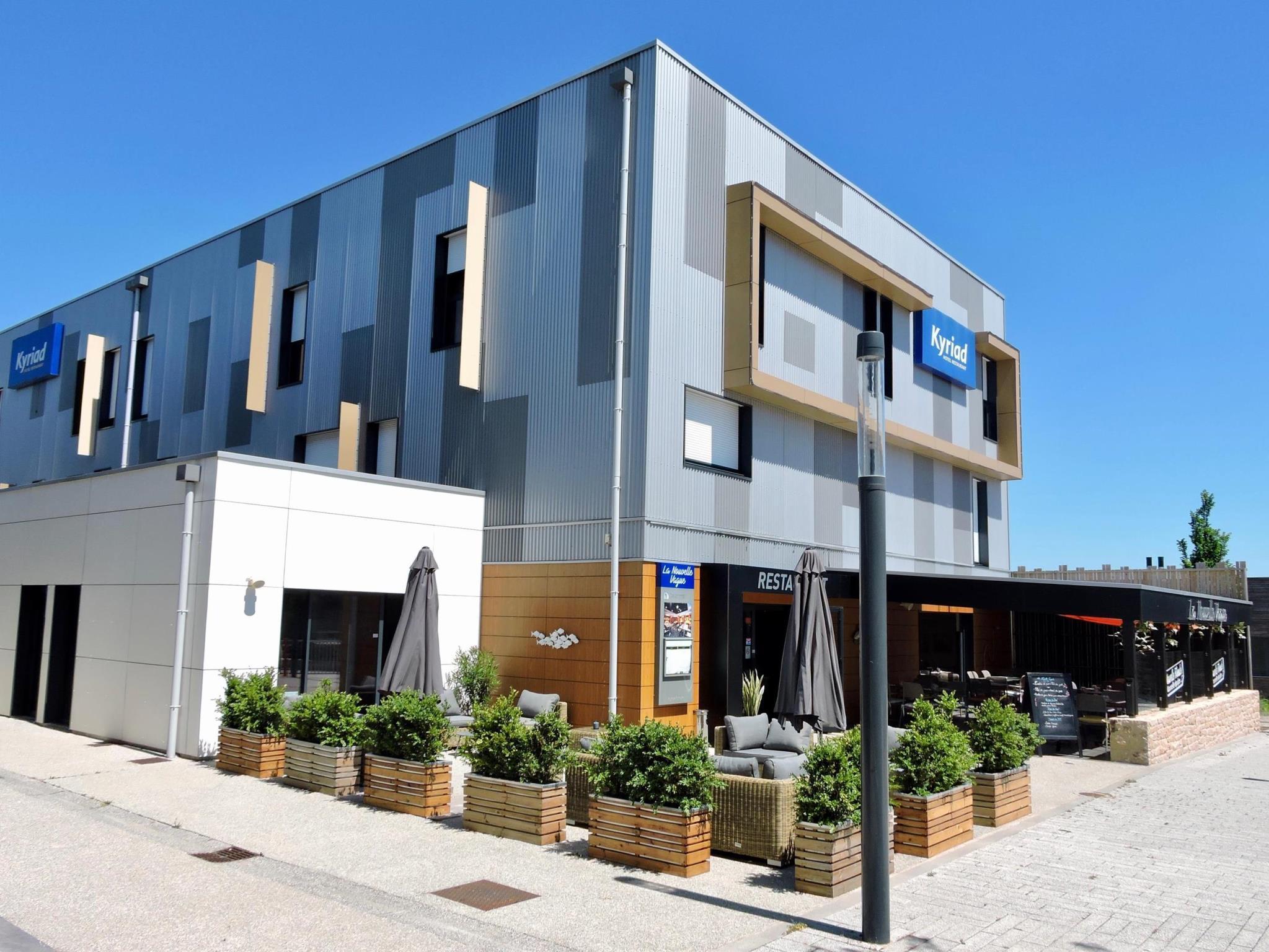 Ngoại cảnh khách sạn