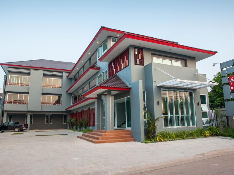 Ngoại cảnh khách sạn