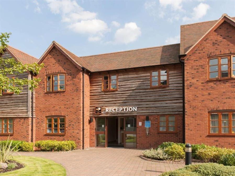 Ngoại cảnh khách sạn