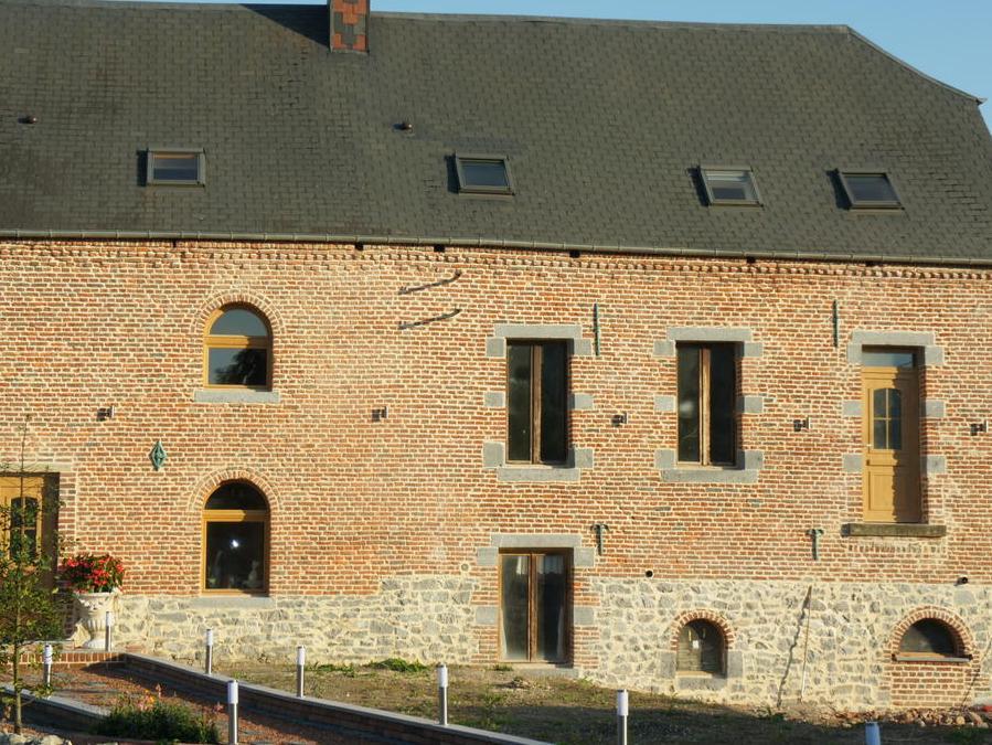 Ngoại cảnh khách sạn