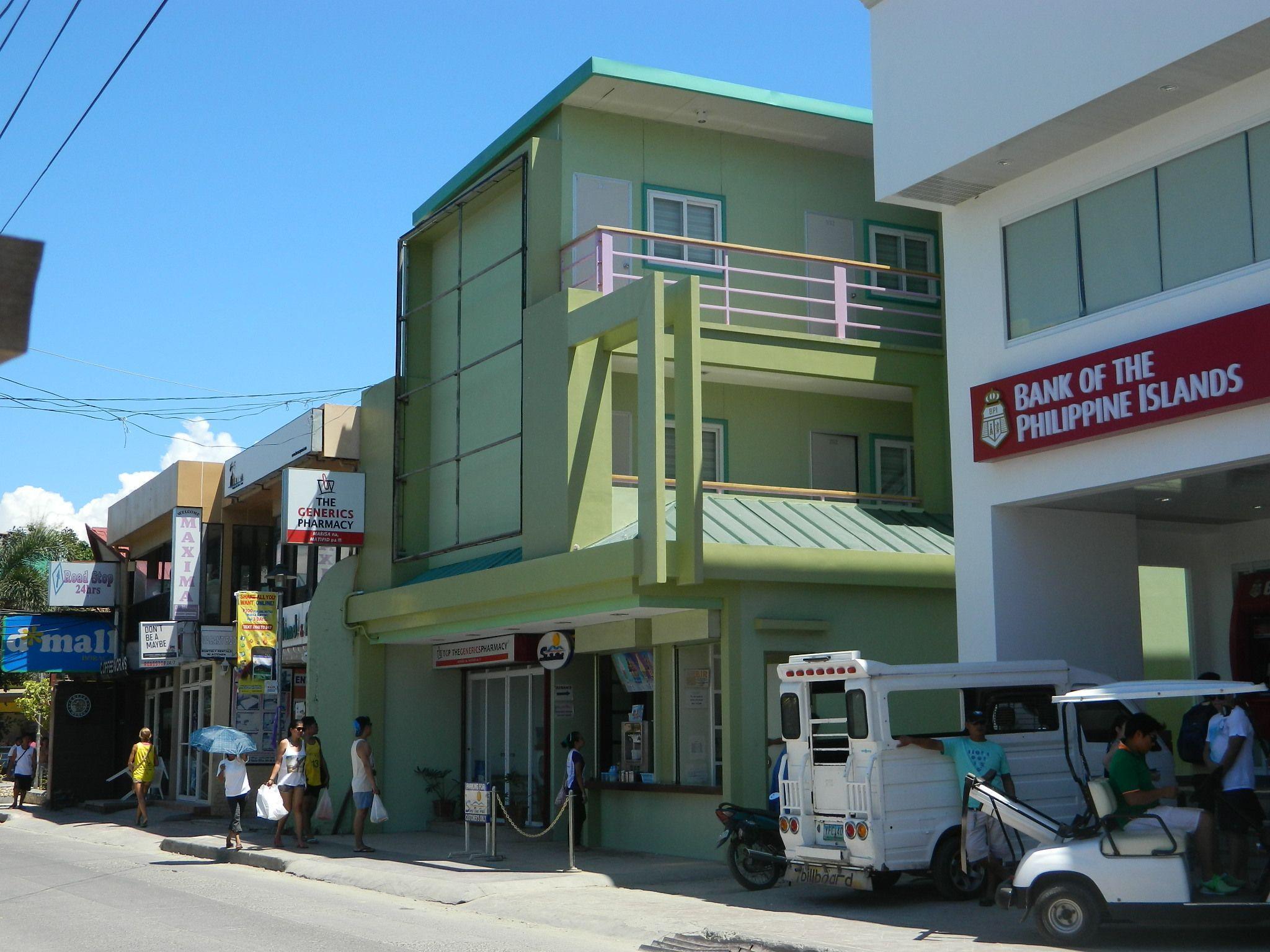 Ngoại cảnh khách sạn