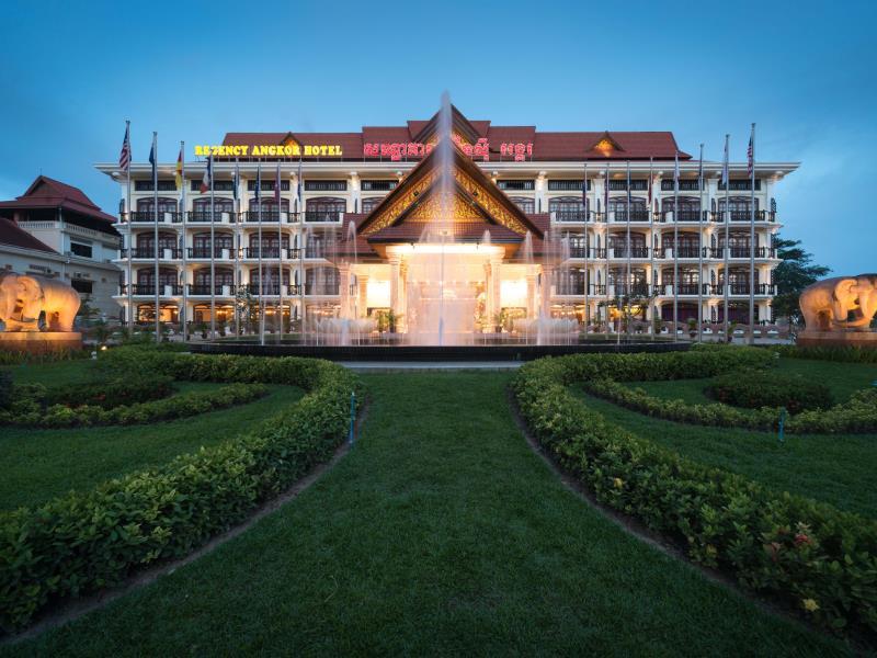 Ngoại cảnh khách sạn