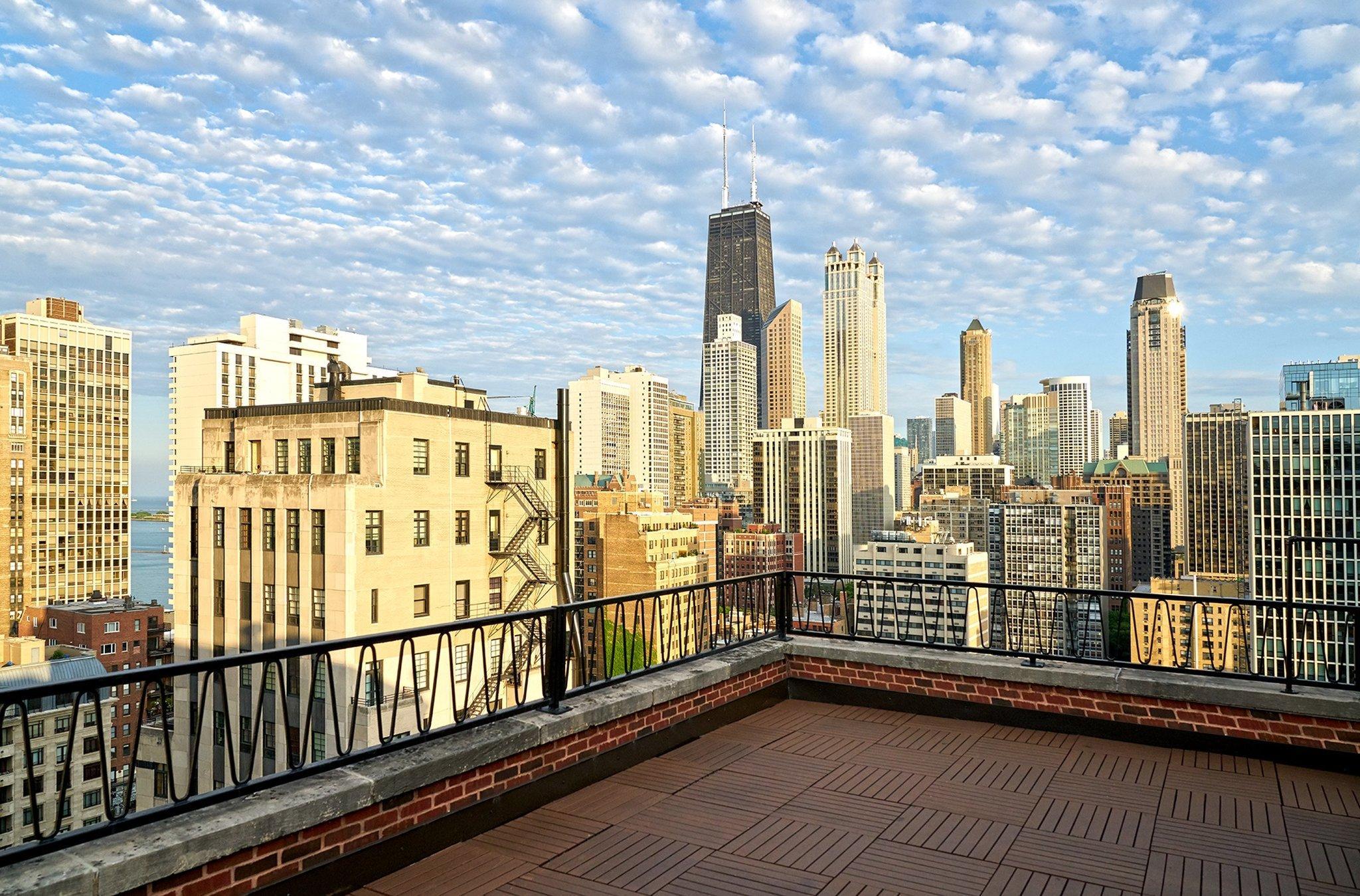 Khu vực xung quanh