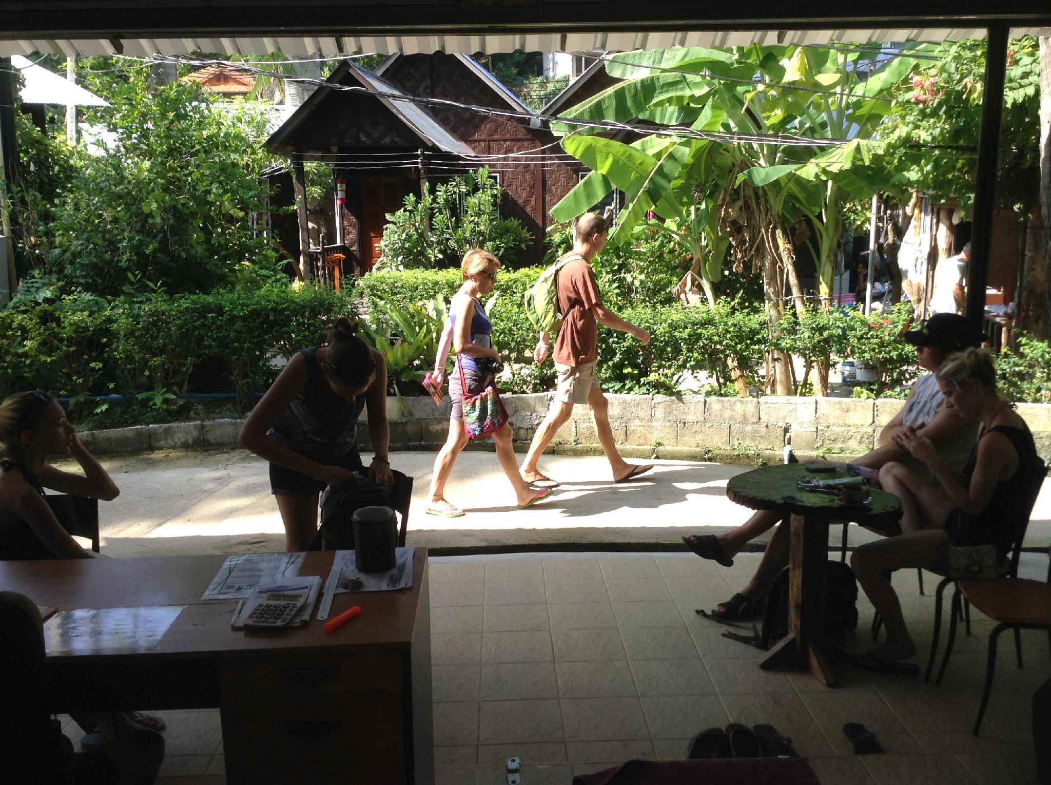 Ngoại cảnh khách sạn